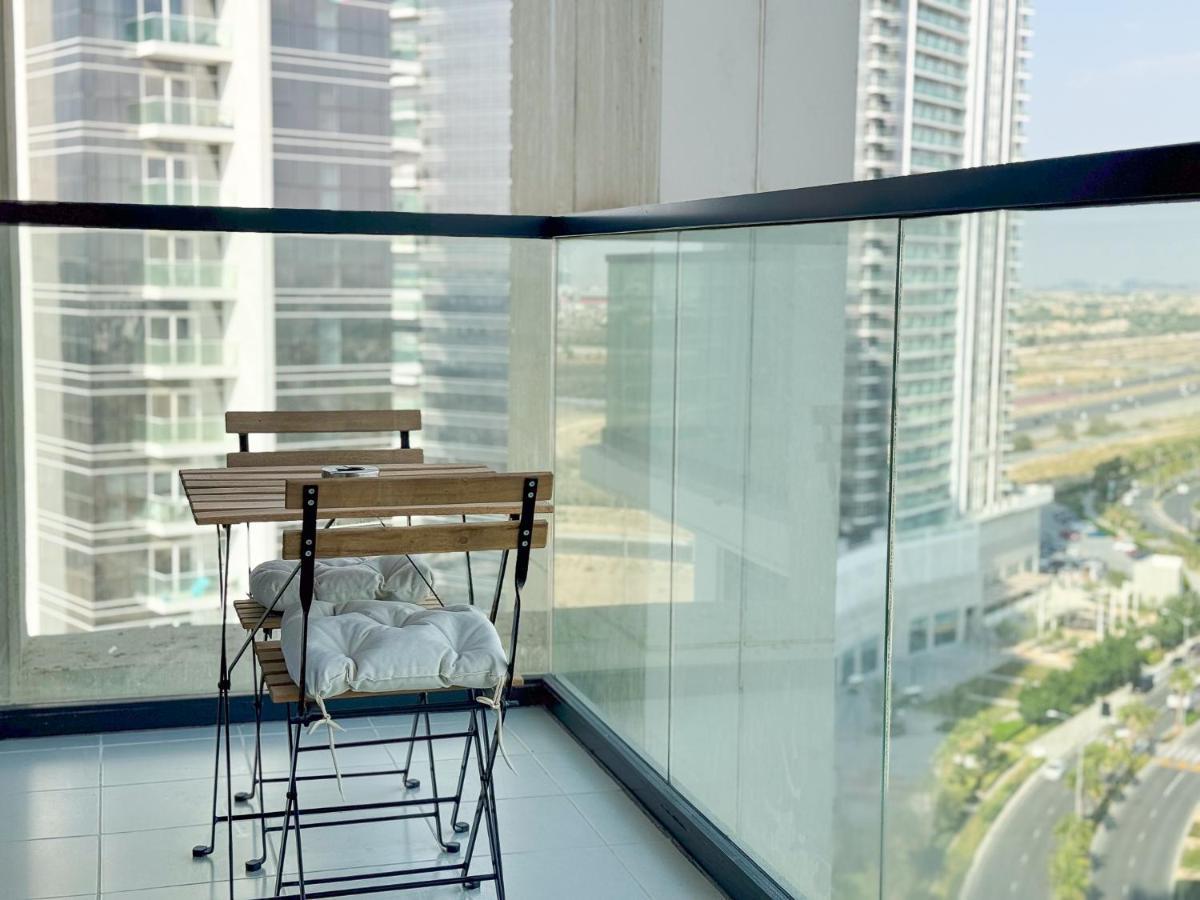 Apartment Beautiful 1br W/golf Views - Damac Hills